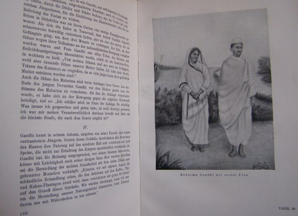 Lenin und Gandhi Mit 109 Abbildungen 1927